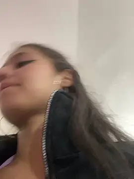 Kyna euphoria online show from 9, 3, 2025