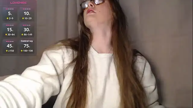 BustyBonnieUK online show from 6, 1, 2026