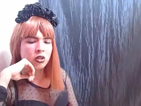 Snapshot of estefania224 chatting on 12, 1, 2025 estefania224 online show from 12, 1, 2025