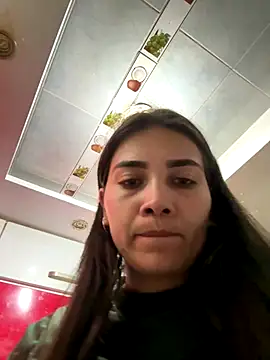 aurora divine online show from 13, 12, 2025