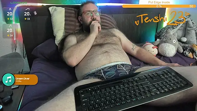 Snapshot of tenshi23strip chatting on 9, 11, 2025 tenshi23strip online show from 9, 11, 2025