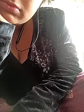 ruhi2003 online show from 16, 12, 2024