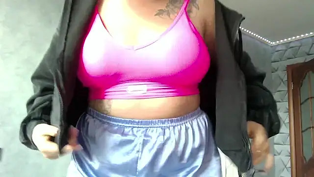 Thalia  Star online show from 13, 2, 2025