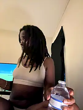 Snapshot of choclatepeaach chatting on 9, 11, 2025 choclatepeaach online show from 9, 11, 2025