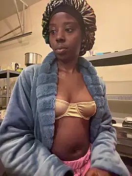 choclatepeaach online show from 10, 3, 2026