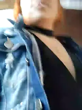 Snapshot of Caro_kitty- chatting on 31, 1, 2025 Caro kitty- online show from 31, 1, 2025