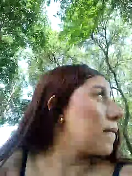 Snapshot of Caro_kitty- chatting on 4, 2, 2025 Caro kitty- online show from 4, 2, 2025