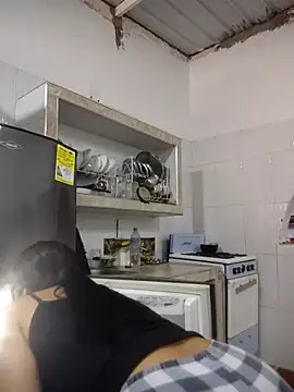 Snapshot of Caro_kitty- chatting on 8, 10, 2025 Caro kitty- online show from 8, 10, 2025