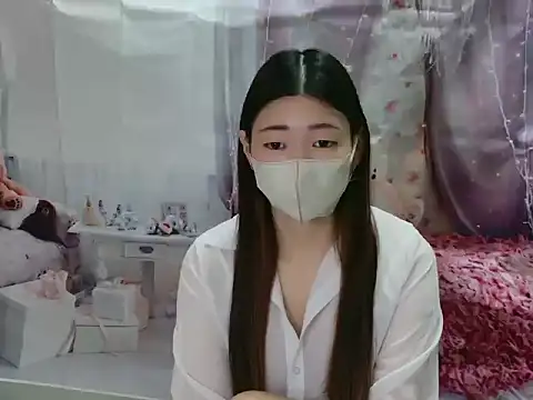 -REIREI- online show from 8, 12, 2024