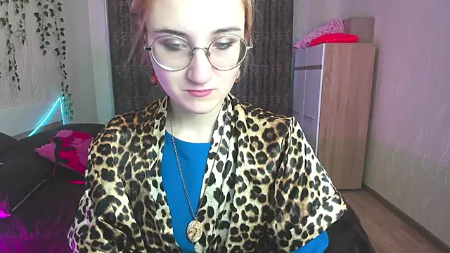 Miss Elsa  online show from 14, 1, 2025