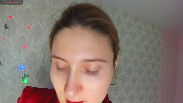 Miss Elsa  online show from 5, 3, 2025