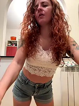 Snapshot of Nala_95 chatting on 8, 12, 2024 Nala 95 online show from 8, 12, 2024