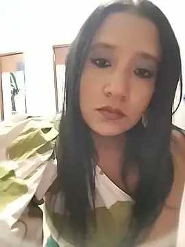 Snapshot of cami_victoria chatting on 18, 5, 2026 cami victoria online show from 18, 5, 2026