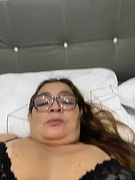 AntonellaAlondra4 online show from 20, 2, 2025