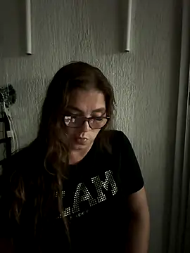 AntonellaAlondra4 online show from 19, 12, 2025