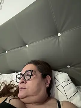 AntonellaAlondra4 online show from 30, 5, 2026