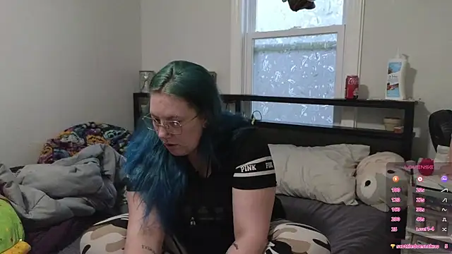 ThickGirlsDoItBetter online show from 31, 3, 2026