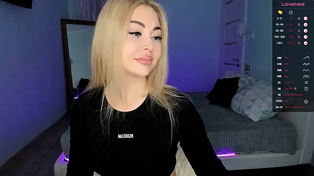 AdeleRoberts online show from 10, 2, 2025