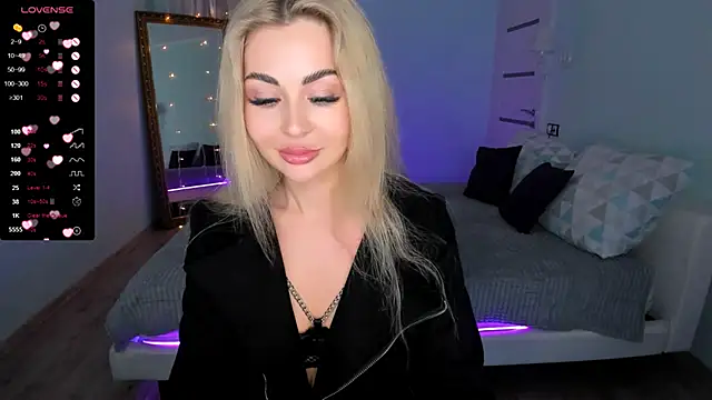 AdeleRoberts online show from 21, 2, 2025