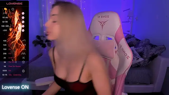 AdeleRoberts online show from 30, 3, 2026