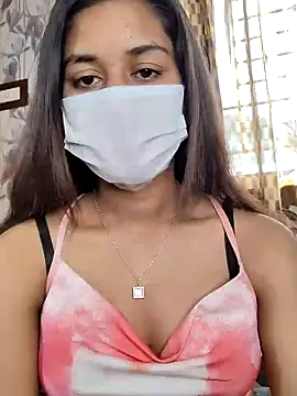 Snapshot of its_sophiaa chatting on 6, 12, 2024 its sophiaa online show from 6, 12, 2024