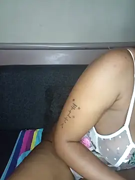 slimcate91 online show from 15, 2, 2025