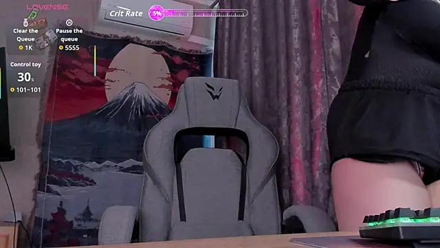 NielletaBlossom online show from 10, 4, 2026