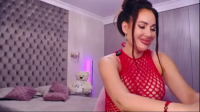 Snapshot of TianaPosh chatting on 6, 8, 2026 TianaPosh online show from 6, 8, 2026