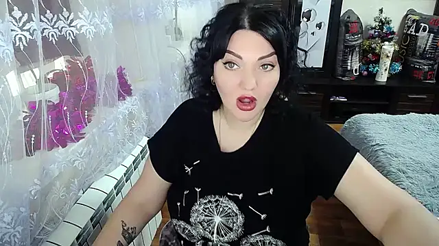 Lady Boom Wild  online show from 17, 1, 2025