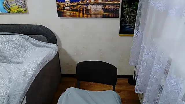 Lady Boom Wild  online show from 6, 10, 2025