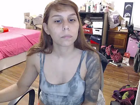 Snapshot of bunnylolaa4 chatting on 18, 3, 2025 bunnylolaa4 online show from 18, 3, 2025