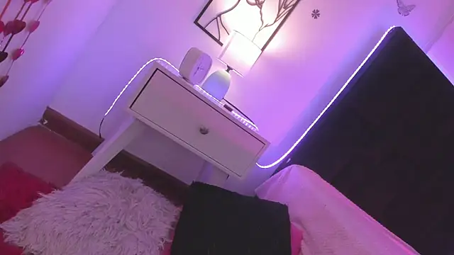 Snapshot of DesireSweet chatting on 22, 2, 2025 DesireSweet online show from 22, 2, 2025