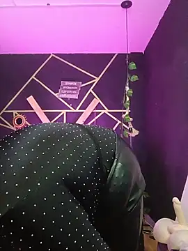 Snapshot of Gelena_Black chatting on 12, 11, 2025 Gelena Black online show from 12, 11, 2025