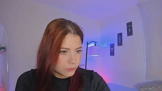 Snapshot of sara_sweet9 chatting on 28, 10, 2025 sara sweet9 online show from 28, 10, 2025