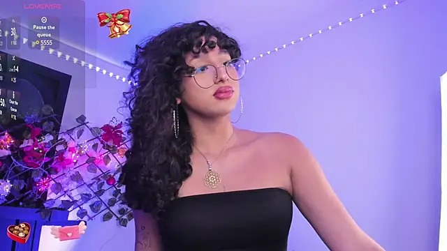 Snapshot of Heka_Prudence chatting on 17, 12, 2024 Heka Prudence online show from 17, 12, 2024