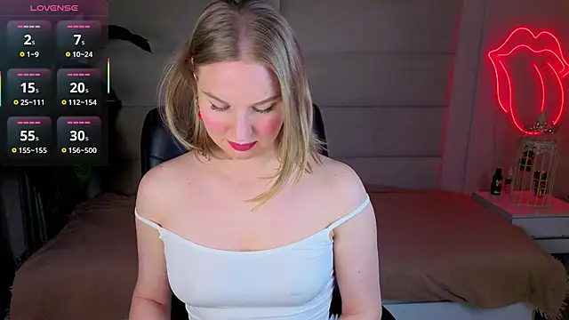 Angel Nikole online show from 23, 2, 2026