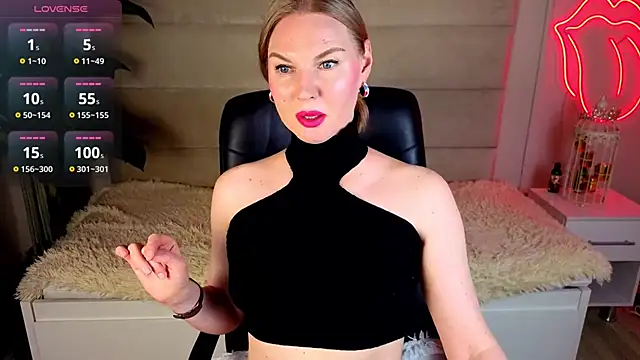 Snapshot of Angel_Nikole chatting on 17, 7, 2026 Angel Nikole online show from 17, 7, 2026