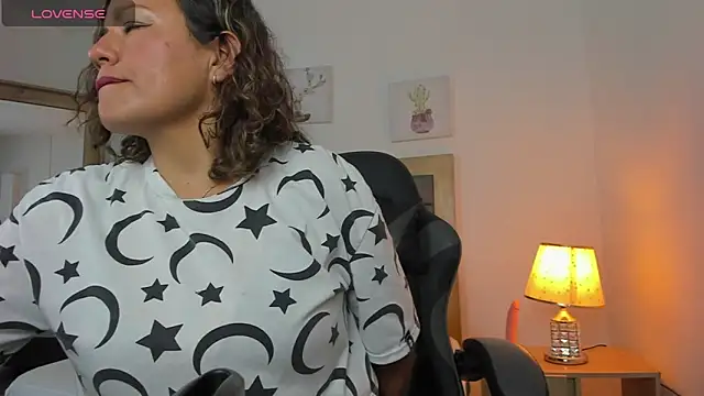 Snapshot of gipsela_gomez chatting on 13, 1, 2025 gipsela gomez online show from 13, 1, 2025