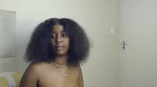 Spicey-Cheekss online show from 8, 12, 2024