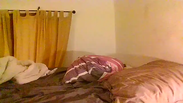 Snapshot of Vespa_Crabo chatting on 3, 12, 2024 Vespa Crabo online show from 3, 12, 2024