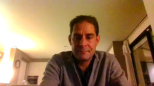 Snapshot of Vespa_Crabo chatting on 24, 12, 2024 Vespa Crabo online show from 24, 12, 2024