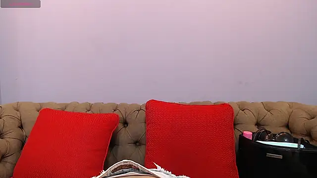 Snapshot of miacarperr1 chatting on 21, 1, 2025 miacarperr1 online show from 21, 1, 2025