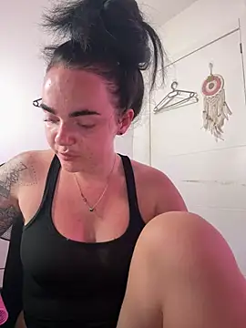 yorkshiregal online show from 21, 7, 2026