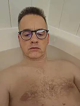 Hectorthyssen1 online show from 5, 1, 2026