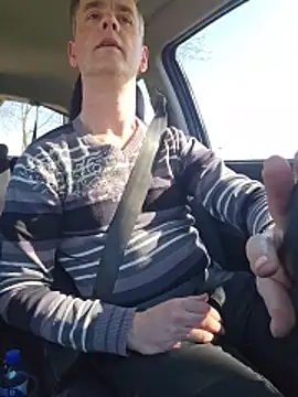 Hectorthyssen1 online show from 15, 4, 2026