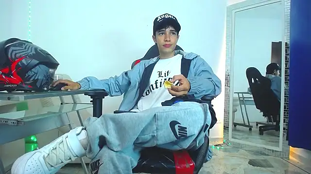 Zacktk7 online show from 25, 12, 2024