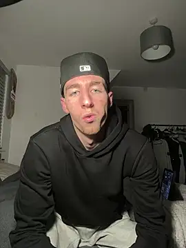 MikesWood21 online show from 14, 12, 2024