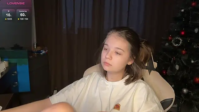 Snapshot of Leela_sun chatting on 27, 12, 2024 Leela sun online show from 27, 12, 2024