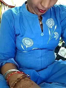 Snapshot of Sexy-Mona2 chatting on 7, 12, 2024 Sexy-Mona2 online show from 7, 12, 2024