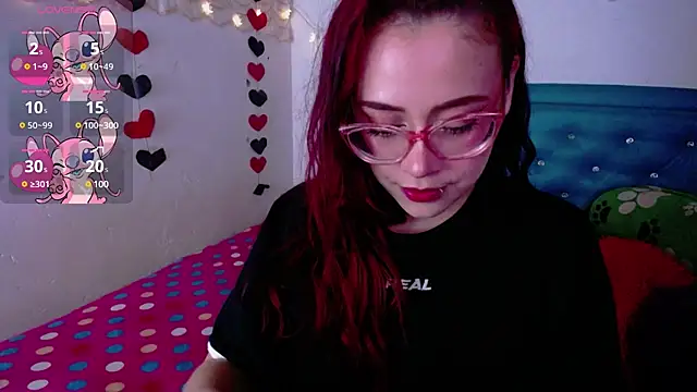 Snapshot of zarquita99 chatting on 8, 3, 2025 zarquita99 online show from 8, 3, 2025